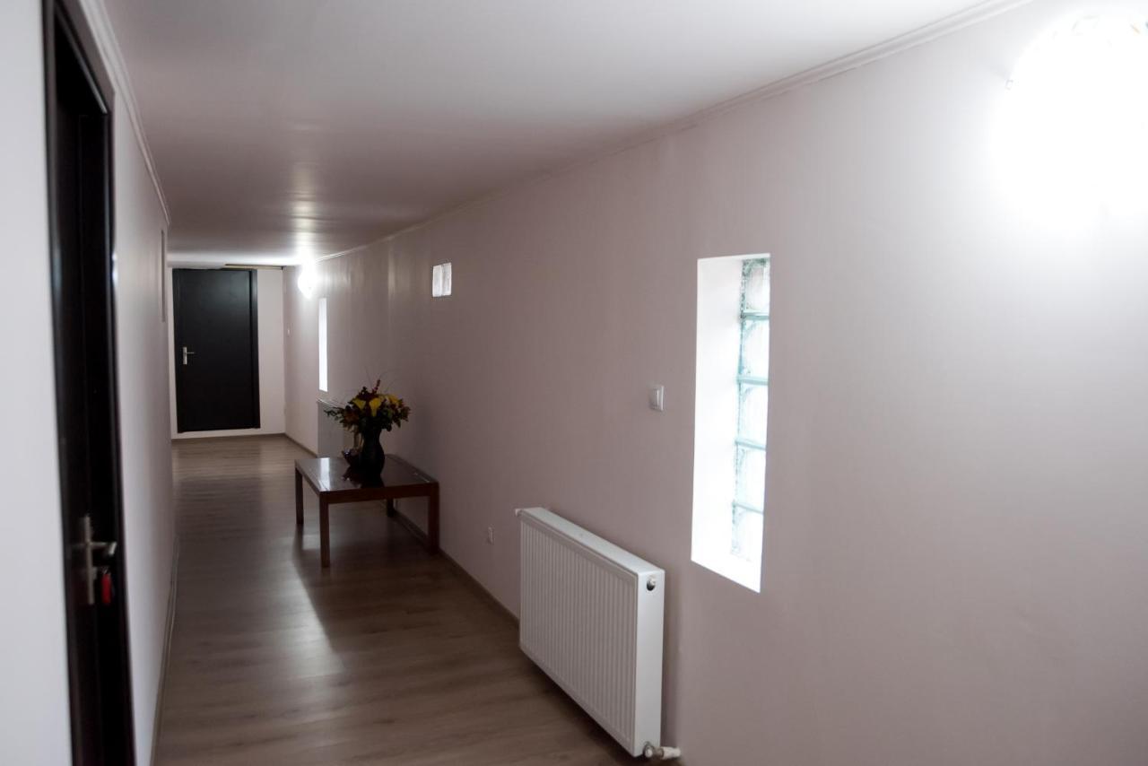 Step Inn Gyulafehérvár Kültér fotó